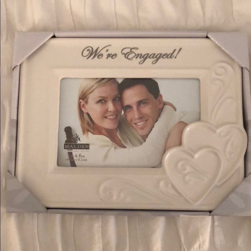 Engagement picture frame